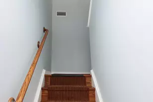 35 Todd St, Hamden, CT 06518 - Photo 8