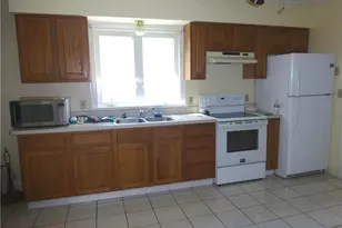 73 William St, Wallingford, CT 06492 - Photo 4