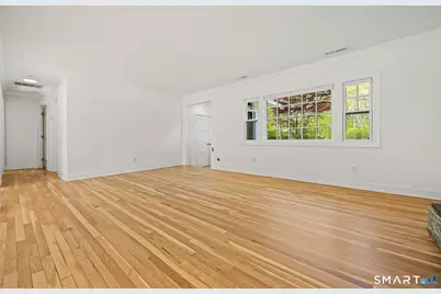 26 Glory Road, Weston, CT 06883 - Photo 8