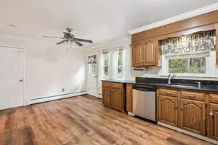 12 Oak Crest Dr, Brookfield, CT 06804 - Photo 10