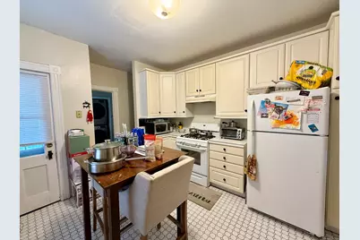 61 Central Avenue, East Hartford, CT 06108 - Photo 14