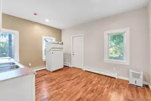 100 Mt Pleasant St, Derby, CT 06418 - Photo 22