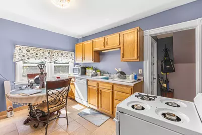9 Madison Street, Hartford, CT 06183 - Photo 18