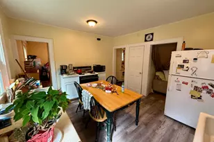 39 Warham St, Windsor, CT 06095 - Photo 12