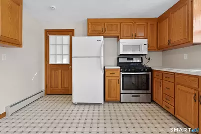 985 Slater Road #2, New Britain, CT 06053 - Photo 4