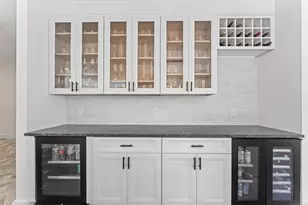 5 Vona Way, Newtown, CT 06470 - Photo 10