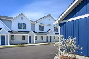 138 Boston Post Rd, East Lyme, CT 06333 - Photo 16