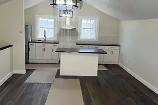 22 Hemlock Trail, Newtown, CT 06482 - Photo 10