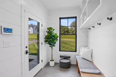 8 Holly Lane, Newtown, CT 06482 - Photo 20