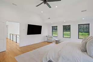 8 Holly Ln, Newtown, CT 06482 - Photo 26