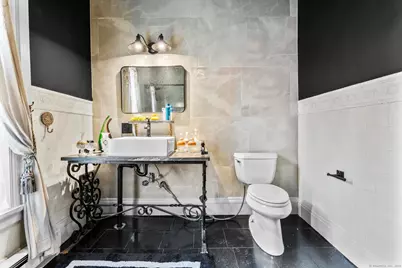 14 Wethersfield Avenue, Hartford, CT 06114 - Photo 34