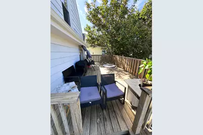 835 Bank Street, New London, CT 06320 - Photo 4