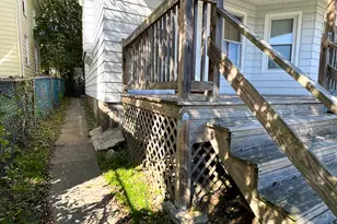 835 Bank St, New London, CT 06320 - Photo 2