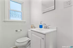 53 Hilltop Dr, Fairfield, CT 06890 - Photo 16