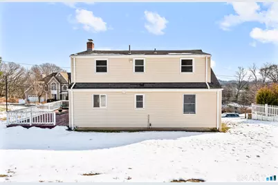 53 Hilltop Drive, Fairfield, CT 06890 - Photo 4