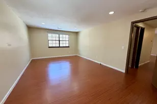 44 Surrey Dr, Newington, CT 06111 - Photo 4