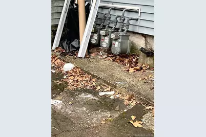 64 Lilac Street, New Haven, CT 06511 - Photo 2