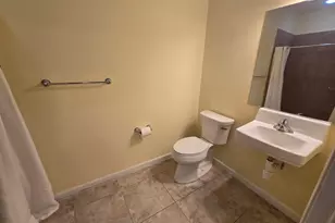 21 Old Oak Dr, Brookfield, CT 06804 - Photo 12