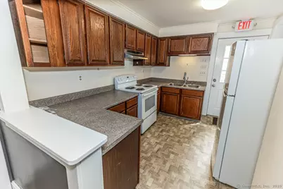 1572 Saybrook Road, Haddam, CT 06438 - Photo 28