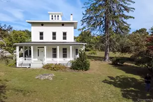 1572 Saybrook Rd, Haddam, CT 06438 - Photo 2