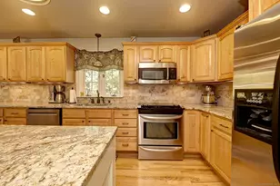 174 Weekeepeemee Rd, Woodbury, CT 06798 - Photo 4