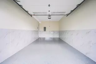 2 Beacon Square, Fairfield, CT 06825 - Photo 8