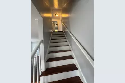 100 Lorraine Street, Bridgeport, CT 06604 - Photo 12