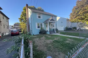 100 Lorraine St, Bridgeport, CT 06604 - Photo 6