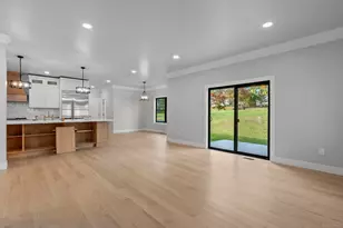 19 Jacob Dr, Wethersfield, CT 06109 - Photo 8