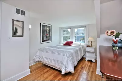 25 Maplewood Avenue, Westport, CT 06880 - Photo 24