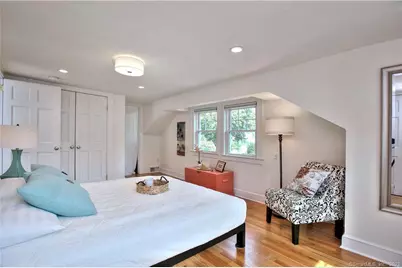 25 Maplewood Avenue, Westport, CT 06880 - Photo 20