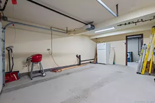 218 Oakville Ave, Waterbury, CT 06708 - Photo 34