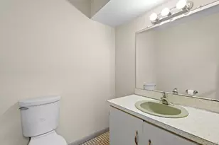 218 Oakville Ave, Waterbury, CT 06708 - Photo 20