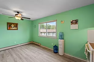 218 Oakville Ave, Waterbury, CT 06708 - Photo 12