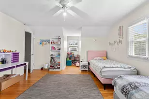 214 Country Rd, Fairfield, CT 06824 - Photo 14