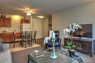 256 Peck Ln, Orange, CT 06477 - Photo 8