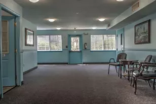 256 Peck Ln, Orange, CT 06477 - Photo 2