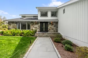 11 Hillcrest Dr, New Fairfield, CT 06812 - Photo 4