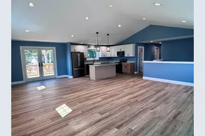 21 Charles Street, Enfield, CT 06082 - Photo 8