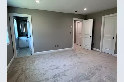 21 Charles Street, Enfield, CT 06082 - Photo 20