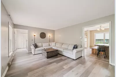 31 McVeigh Road, Woodbury, CT 06798 - Photo 12