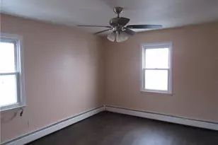 164 Cleveland Ave, Bridgeport, CT 06606 - Photo 6