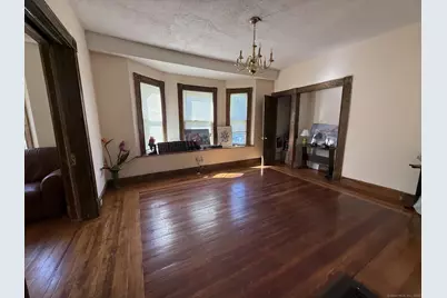 634 New Britain Avenue, Hartford, CT 06106 - Photo 8