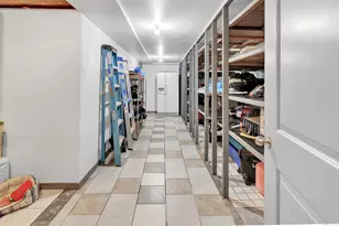 18 Vose St, Ansonia, CT 06401 - Photo 38