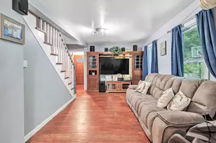 18 Vose St, Ansonia, CT 06401 - Photo 14