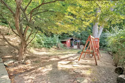 18 Vose Street, Ansonia, CT 06401 - Photo 6