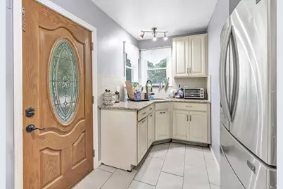 18 Vose Street, Ansonia, CT 06401 - Photo 20