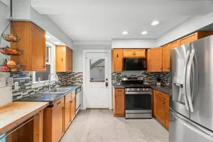 45 Forest Dr, Montville, CT 06382 - Photo 22