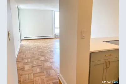 87 Glenbrook Road #APT 4G, Stamford, CT 06902 - Photo 2