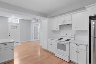 55 Cider Mill Ln, Fairfield, CT 06824 - Photo 8